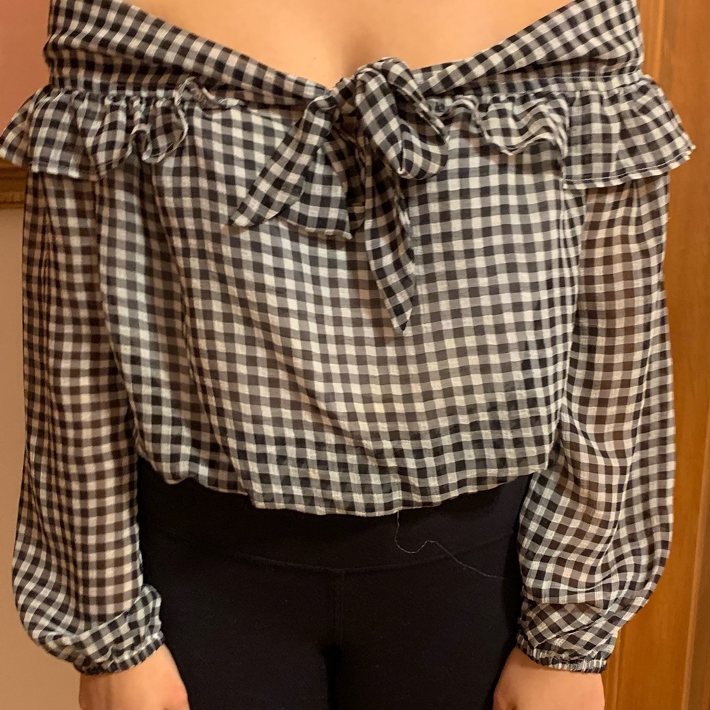 Stelly Off the shoulder gingham blouse